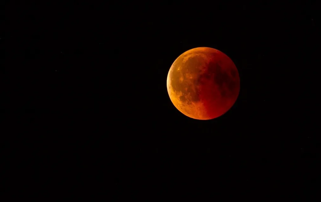 Total Lunar Eclipse